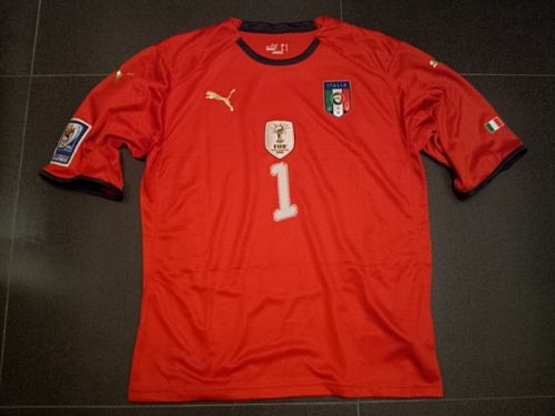 Italy 2007-08 GK 3 Kit